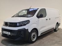 Used Vauxhall Vivaro 145 HP (106 kW) 2024 White MPV