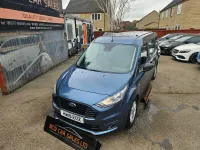 Used Ford Grand Tourneo Connect Zetec 120 HP (88 kW) 2019 Blue MPV