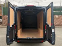 Usado Ford Transit Limited 165 HP (121 kW) 2025 Van