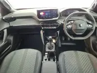 New Peugeot 2008 Allure 101 HP (74 kW) 2026 Special  elixir red SUV