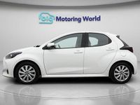 Used Toyota Yaris Hybrid 116 HP (85 kW) 2022 White Hatchback