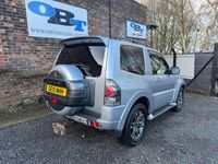 Used Mitsubishi Shogun Warrior 2015 Silver SUV