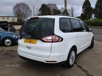 Usado Ford Galaxy Zetec 150 HP (110 kW) 2018 Branco Monovolume