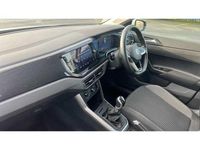 Used VW Polo Life 95 HP (69 kW) 2022 Pure white Hatchback