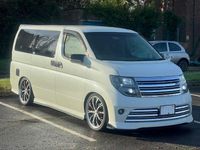 Used Nissan Elgrand Nismo 2008 White pearl MPV