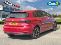 Used Fiat Tipo Lounge 95 HP (69 kW) 2017 Red Hatchback