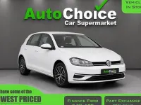 Usado VW Golf VII SE 110 HP (80 kW) 2018 Branco Citadino