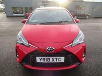 Used Toyota Yaris 111 HP (81 kW) 2018 Red Hatchback