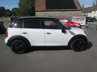 Used Mini Cooper D 2014 White Hatchback