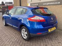 Used Renault Mégane III Dynamique 110 HP (80 kW) 2011 Blue Hatchback