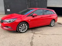 Second-hand Vauxhall Astra Design Edition 2018 Roșu Break