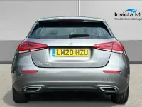 Usado Mercedes A180 Executive 136 CV (100 kW) 2020 Gris Utilitario