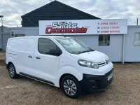 Begagnad Citroën Dispatch 100 HK (73 kW) 2023 Vit Minibuss