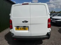 Used Vauxhall Vivaro 145 HP (106 kW) 2022 White MPV