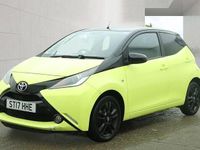Begagnad Toyota Aygo X-cite 69 HK (50 kW) 2017 Gul Halvkombi