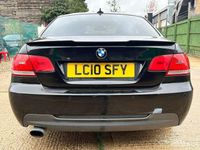 Używany BMW 320 M Sport 2010 Czarny Coupe