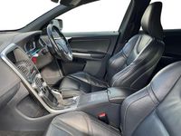 Used Volvo XC60 R-Design 245 HP (180 kW) 2017 Grey SUV