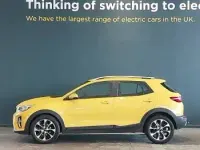 Used Kia Stonic 99 HP (72 kW) 2023 Yellow SUV