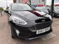 Used Ford Fiesta Titanium 100 HP (73 kW) 2017 Black Hatchback