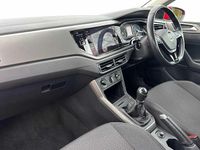 Used VW Polo SE 95 HP (69 kW) 2019 Red Hatchback