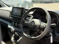 Used Renault Trafic Business 2022 Glacier white