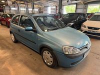 Used Vauxhall Corsa Comfort 74 HP (54 kW) 2001 Blue Hatchback