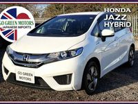 Used Honda Fit Hybrid 2014 White Hatchback