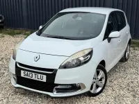 Used Renault Scénic III Dynamique 2013 White MPV