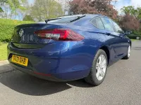 Second-hand Vauxhall Insignia Sport 122 CP (89 kW) 2021 Albastru Hatchback