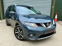 Used Nissan X-Trail Tekna 2017 Blue SUV