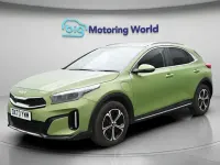 Usado Kia XCeed 141 HP (103 kW) 2023 Verde SUV