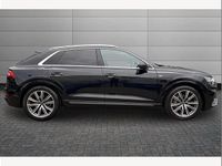 Używany Audi Q8 S-Line 286 KM (210 kW) 2020 Czarny SUV