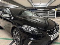 Used Volvo V40 R-Design 120 HP (88 kW) 2019 Hatchback