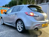 Used Mazda 3 105 HP (77 kW) 2011 Silver Hatchback