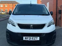 Used Peugeot Expert 120 HP (88 kW) 2021 White Van
