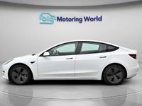 Used Tesla Model 3 Standard Range 239 kW (325 HP) 2020 White Sedan