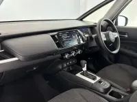 Used Honda Jazz Hybrid 109 HP (80 kW) 2023 Crystal red Hatchback