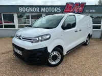 Used Citroën Dispatch 100 HP (73 kW) 2023 White MPV