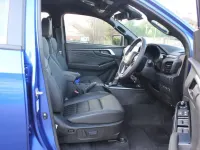 New Isuzu D-Max 2025 Blue Pickup