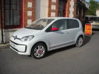 Used VW up! Beats 60 HP (44 kW) 2017 Silver Hatchback