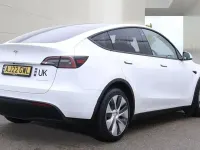 Used Tesla Model Y Long Range AWD 378 kW (514 HP) 2022 White SUV