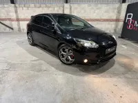 Used Ford Focus ST 250 HP (183 kW) 2014 Black Hatchback