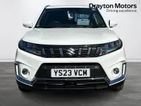Second-hand Suzuki Vitara SZ5 129 CP (94 kW) 2023 Alb SUV