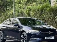 Used Vauxhall Insignia SRi 170 HP (125 kW) 2018 Blue Hatchback