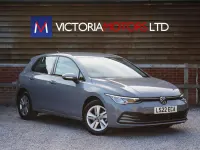 Second-hand VW Golf VIII Life 150 CP (110 kW) 2022 Gri Hatchback