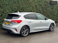 Used Ford Focus ST-Line 155 HP (114 kW) 2021 Silver Hatchback