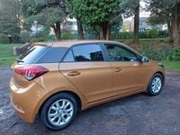 Used Hyundai i20 SE 84 HP (61 kW) 2016 Orange Hatchback