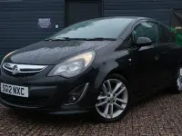 Used Vauxhall Corsa SRi 100 HP (73 kW) 2012 Black Hatchback