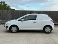 Used Vauxhall Corsa 2013 White Hatchback