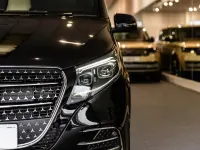 Used Mercedes V300 AMG line 2025 Black MPV
